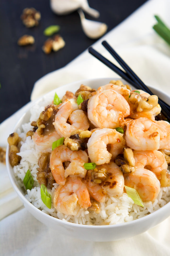 Skip takeout and make this Skinny Honey Walnut Shrimp that is tossed a creamy, spicy and sweet sauce then finished with lightly candied walnuts! Ready and on your table in under 30 minutes!