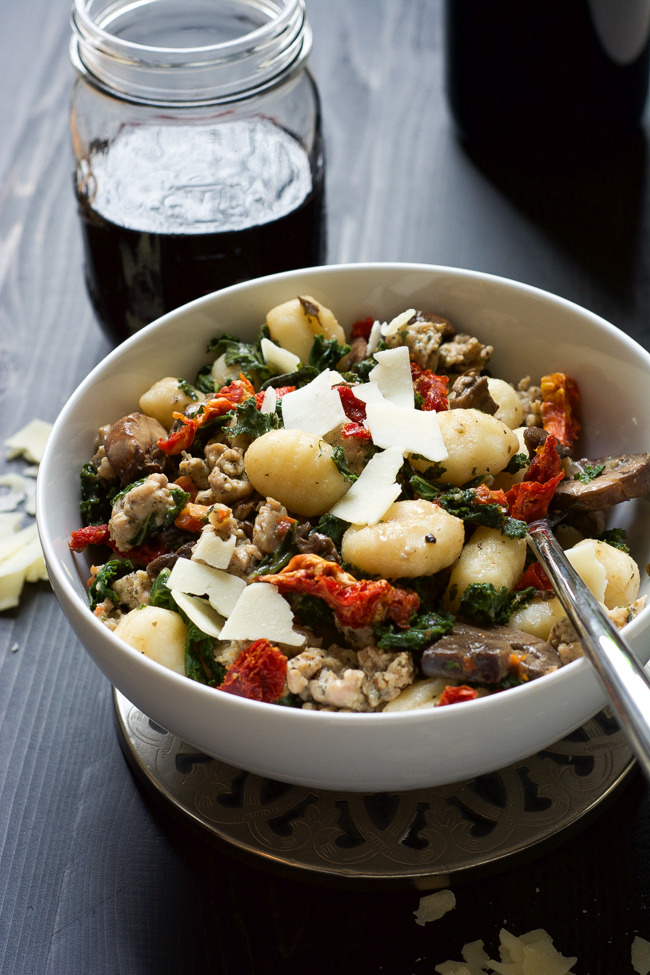 {30 minutes} tuscan kale & sun dried tomato chicken sausage